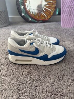 Nike Kids White and Blue Air Max Low-Top Sneakers